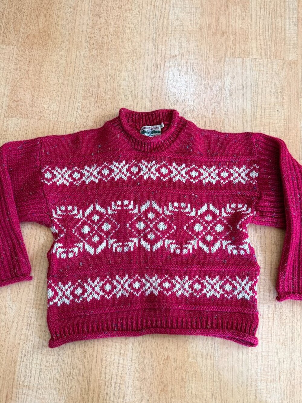 Celtic Country 100% Wool Red & White Winter Sweater Ireland M